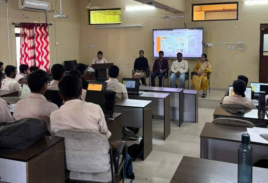 Workshop on Data Analytics